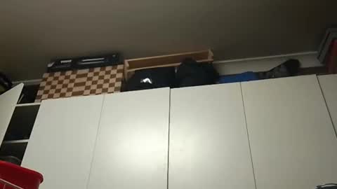 themilfandii online show from March 20, 2026, 8:35 pm