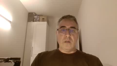 Snapshot of themohican chatting on March 6, 2026, 8:27 pm Themohican online show from March 6, 2026, 8:27 pm