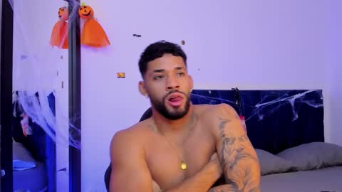 Theo Sky online show from October 21, 2025, 3:57 pm