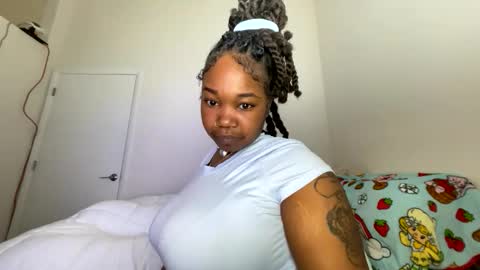 Snapshot of theoneandonlydoll chatting on March 2, 2026, 8:04 pm theoneandonlydoll online show from March 2, 2026, 8:04 pm