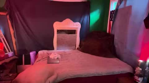 theonlyboi43ver online show from December 1, 2025, 9:31 pm