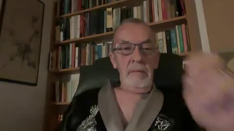 theowlandthe online show from January 4, 2025, 7:03 am