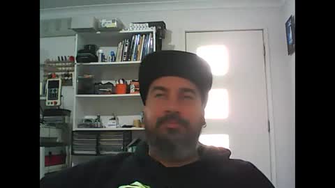 aussiebeard online show from May 12, 2026, 1:25 am