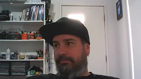 Snapshot of theozbeardguy chatting on June 27, 2026, 2:16 am aussiebeard online show from June 27, 2026, 2:16 am