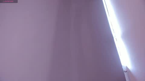 Snapshot of thepam_boobs chatting on April 29, 2026, 5:30 pm Pamela online show from April 29, 2026, 5:30 pm
