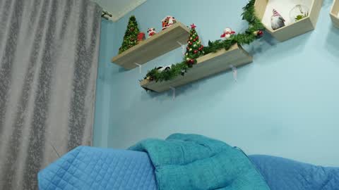 Snapshot of thephenomone chatting on December 22, 2024, 3:22 pm Chris online show from December 22, 2024, 3:22 pm