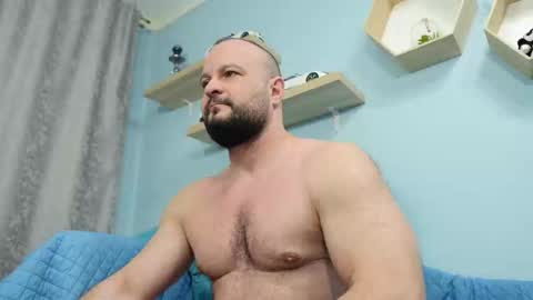 Snapshot of thephenomone chatting on February 14, 2025, 7:07 am Chris online show from February 14, 2025, 7:07 am