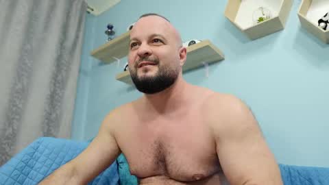 Snapshot of thephenomone chatting on February 14, 2025, 6:40 pm Chris online show from February 14, 2025, 6:40 pm