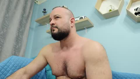 Snapshot of thephenomone chatting on February 17, 2025, 6:59 pm Chris online show from February 17, 2025, 6:59 pm