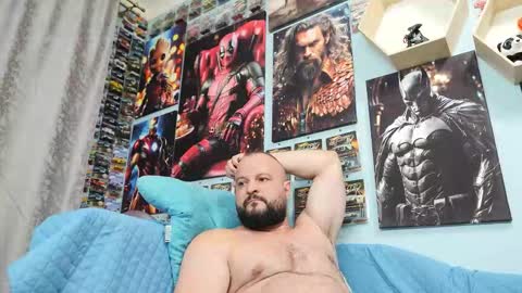 Snapshot of thephenomone chatting on September 15, 2025, 4:40 pm Chris online show from September 15, 2025, 4:40 pm