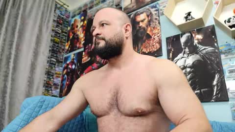 Snapshot of thephenomone chatting on September 26, 2025, 4:05 am Chris online show from September 26, 2025, 4:05 am