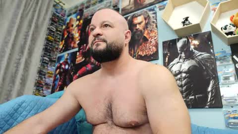 Snapshot of thephenomone chatting on October 3, 2025, 4:20 am Chris online show from October 3, 2025, 4:20 am