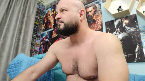 Snapshot of thephenomone chatting on October 4, 2025, 5:16 am Chris online show from October 4, 2025, 5:16 am