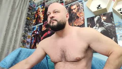 Snapshot of thephenomone chatting on October 5, 2025, 4:55 am Chris online show from October 5, 2025, 4:55 am