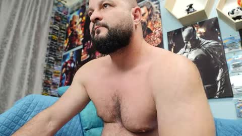 Snapshot of thephenomone chatting on October 14, 2025, 5:58 pm Chris online show from October 14, 2025, 5:58 pm