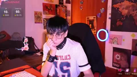Matt independent model  online show from May 9, 2026, 7:08 pm
