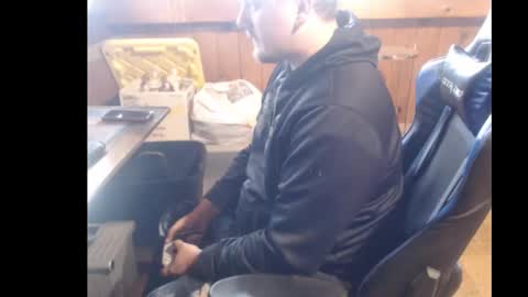 Snapshot of therealbigcheese0695 chatting on November 22, 2025, 6:51 pm therealbigcheese0695 online show from November 22, 2025, 6:51 pm