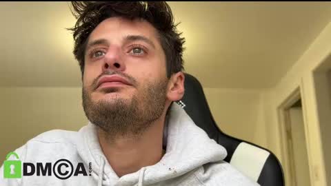 therealdylansdick online show from November 11, 2025, 8:31 pm