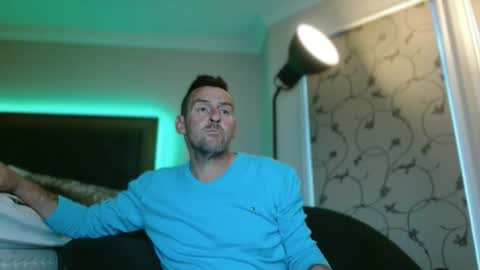 therealkurva4u online show from October 17, 2025, 8:00 pm