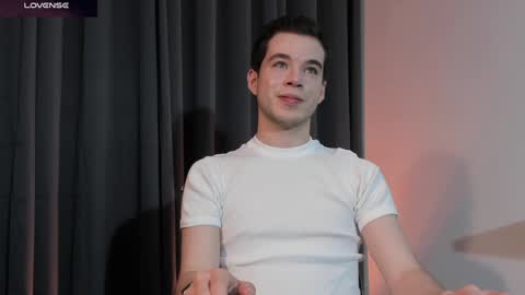     4th  online show from December 7, 2024, 2:53 am