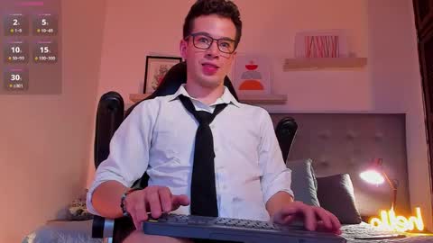     4th  online show from October 8, 2025, 4:37 pm