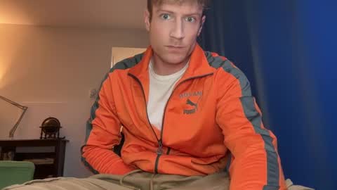 Snapshot of therealveggieboy chatting on March 6, 2025, 3:02 am Pookie online show from March 6, 2025, 3:02 am