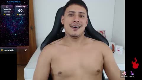 Snapshot of therokalejandro chatting on January 13, 2025, 8:48 pm ALEJANDRO online show from January 13, 2025, 8:48 pm