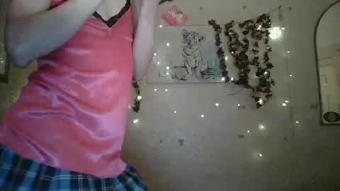 sillymillie0 online show from February 22, 2025, 11:24 pm