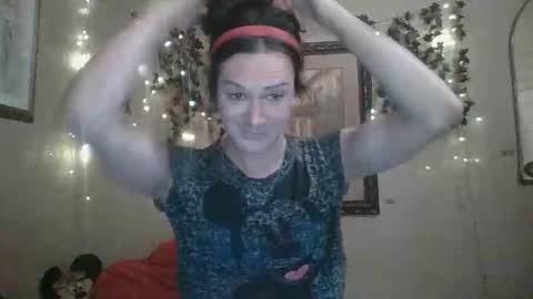 sillymillie0 online show from October 24, 2025, 3:14 am