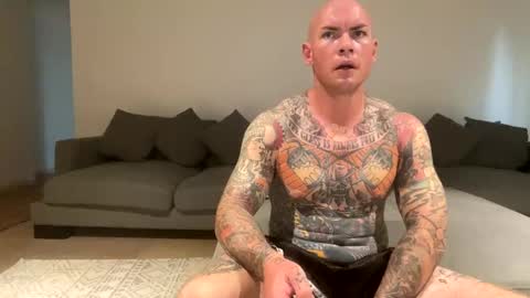 The tattooed online show from December 18, 2024, 4:53 am