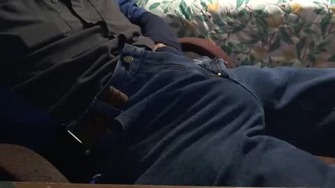 thetnguy online show from January 8, 2025, 11:19 pm