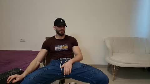 Snapshot of thetopalex chatting on February 25, 2026, 7:29 am TheTopAlex online show from February 25, 2026, 7:29 am