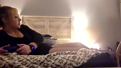 theunbound07 online show from October 3, 2025, 12:46 pm