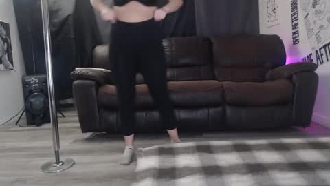 Chase online show from December 23, 2025, 1:58 am