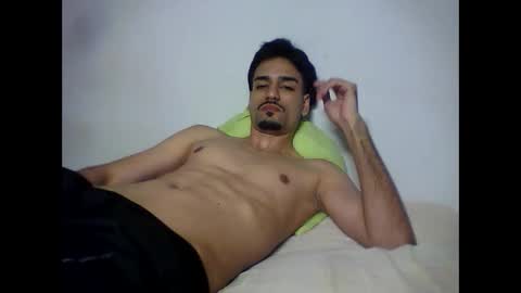 thiago22bk online show from October 1, 2025, 4:40 am