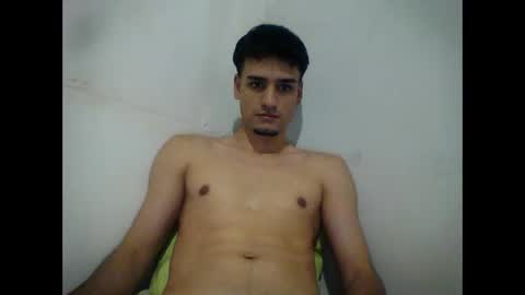 thiago22bk online show from October 15, 2025, 2:44 am