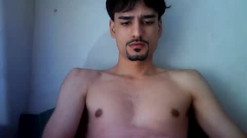 thiago22bk online show from May 13, 2026, 2:20 am