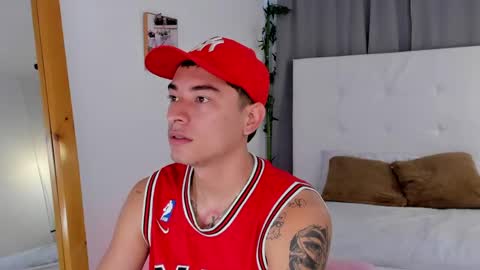 Snapshot of thiago_2003_ chatting on June 1, 2026, 12:40 pm Thiago online show from June 1, 2026, 12:40 pm