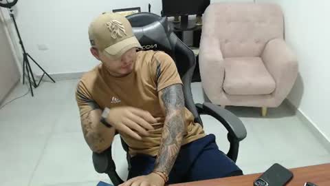 Snapshot of thiago_420 chatting on June 15, 2026, 11:18 pm thiago_420 online show from June 15, 2026, 11:18 pm
