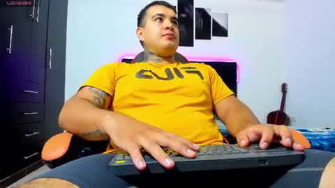 Snapshot of thiago_cp01 chatting on June 23, 2026, 3:59 am Thiago online show from June 23, 2026, 3:59 am