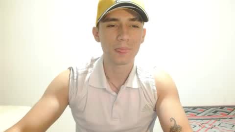 thiago_deseo69 online show from April 17, 2026, 1:30 am