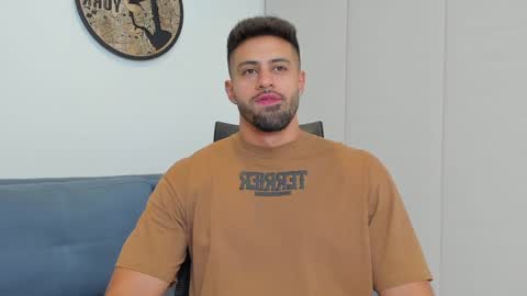 thiago_driussi online show from December 10, 2024, 3:09 am