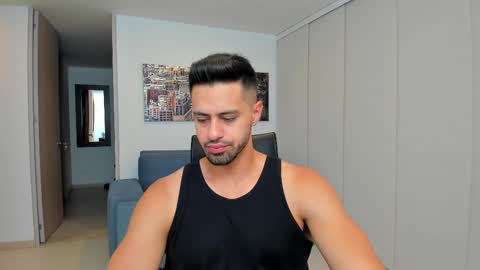 thiago_driussi online show from February 9, 2025, 4:46 am