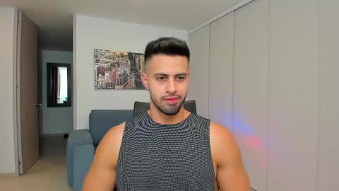 thiago_driussi online show from February 26, 2025, 2:59 am