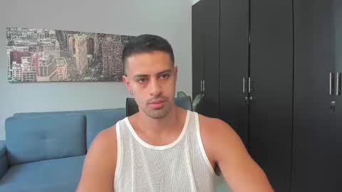 thiago_driussi online show from September 15, 2025, 12:05 pm