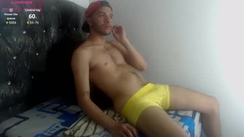 thiago_hairy online show from May 28, 2026, 4:32 am