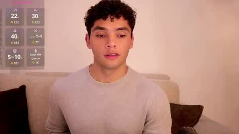 Snapshot of thiago_l chatting on February 25, 2025, 1:09 am Just Thiago online show from February 25, 2025, 1:09 am