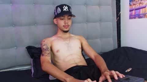 Snapshot of thiago_preston chatting on July 12, 2026, 8:00 pm Thiago online show from July 12, 2026, 8:00 pm