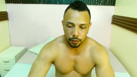 Thiago Summers online show from November 17, 2025, 6:03 pm