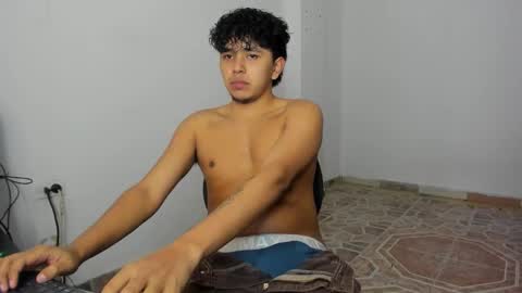 Thiago online show from November 29, 2025, 3:26 pm